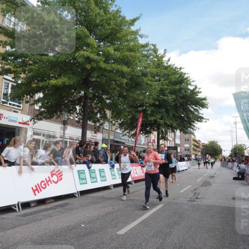 15.09.2024 - PSD Bank Halbmarathon Miley Keyser http://msf.ph/oto/7070946 15.09.2024 12:24:21 Ziel 1765, 1997, 2081, 2527, 3008, 3222, 3256, 3339, 3371, 3452, 3543 meine-sportfotos.de