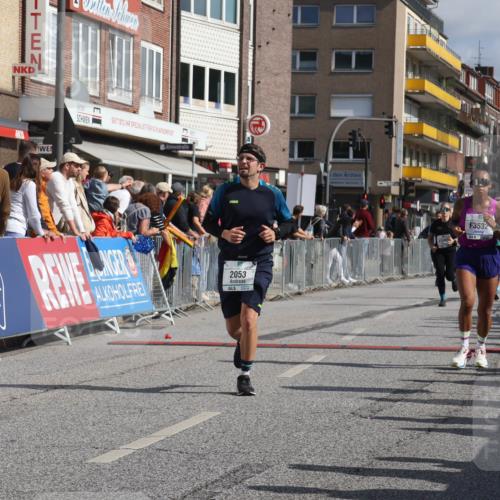15.09.2024 - PSD Bank Halbmarathon Michael Strokosch http://msf.ph/oto/7070958 15.09.2024 12:09:44 Ziel 1694, 1855, 2053, 2327, 2878, 2892, 2993, 3238, 3532 meine-sportfotos.de