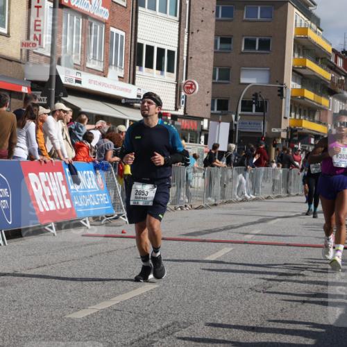 15.09.2024 - PSD Bank Halbmarathon Michael Strokosch http://msf.ph/oto/7070966 15.09.2024 12:09:44 Ziel 1694, 1855, 2053, 2327, 2878, 2892, 2993, 3238, 3532 meine-sportfotos.de
