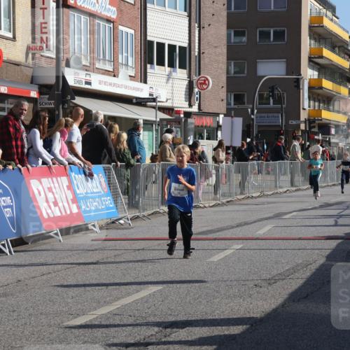 15.09.2024 - PSD Bank Halbmarathon Michael Strokosch http://msf.ph/oto/7070974 15.09.2024 10:27:28 Ziel 8, 48, 122, 125, 139, 159, 174, 204, 219, 233, 272 meine-sportfotos.de