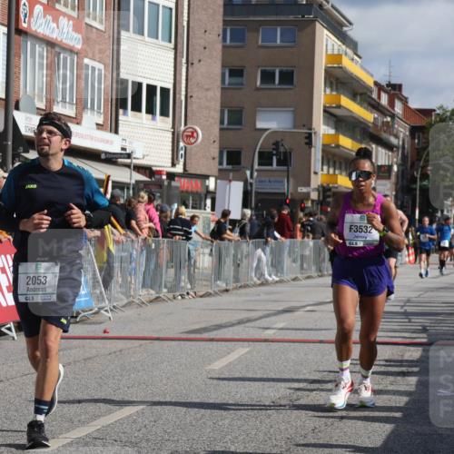 15.09.2024 - PSD Bank Halbmarathon Michael Strokosch http://msf.ph/oto/7070977 15.09.2024 12:09:45 Ziel 1694, 2053, 2327, 2892, 2993, 3238, 3532 meine-sportfotos.de