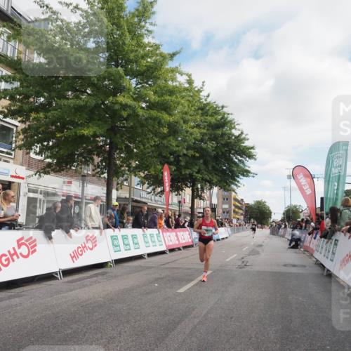 15.09.2024 - PSD Bank Halbmarathon Miley Keyser http://msf.ph/oto/7070994 15.09.2024 11:24:11 Ziel 610, 659, 677, 891, 1098 meine-sportfotos.de