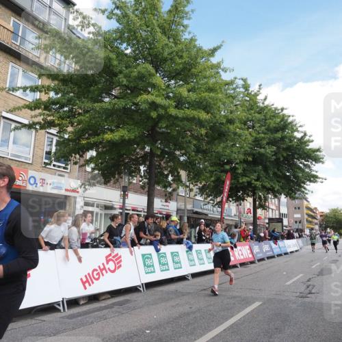 15.09.2024 - PSD Bank Halbmarathon Miley Keyser http://msf.ph/oto/7071000 15.09.2024 12:24:23 Ziel 1765, 1997, 2081, 2527, 3008, 3256, 3339, 3371, 3452, 3543 meine-sportfotos.de