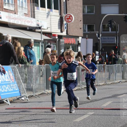 15.09.2024 - PSD Bank Halbmarathon Michael Strokosch http://msf.ph/oto/7071007 15.09.2024 10:27:33 Ziel 8, 37, 101, 103, 122, 125, 159, 174, 204, 233 meine-sportfotos.de