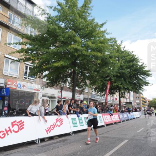 15.09.2024 - PSD Bank Halbmarathon Miley Keyser http://msf.ph/oto/7071025 15.09.2024 12:24:24 Ziel 1765, 1997, 2081, 2527, 3008, 3256, 3339, 3371, 3452, 3543 meine-sportfotos.de