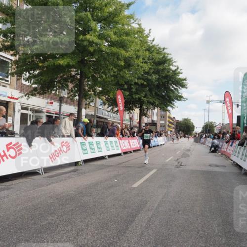 15.09.2024 - PSD Bank Halbmarathon Miley Keyser http://msf.ph/oto/7071039 15.09.2024 11:24:16 Ziel 610, 659, 677, 883, 891, 1014 meine-sportfotos.de