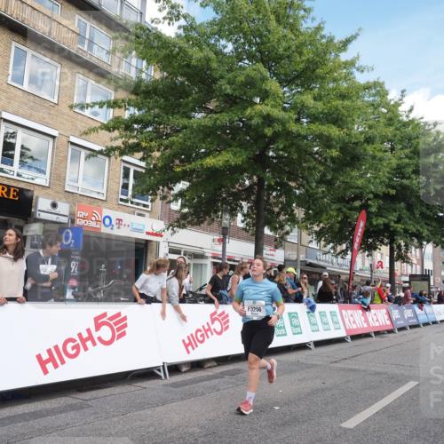 15.09.2024 - PSD Bank Halbmarathon Miley Keyser http://msf.ph/oto/7071042 15.09.2024 12:24:24 Ziel 1765, 1997, 2081, 2527, 3008, 3256, 3339, 3371, 3452, 3543 meine-sportfotos.de