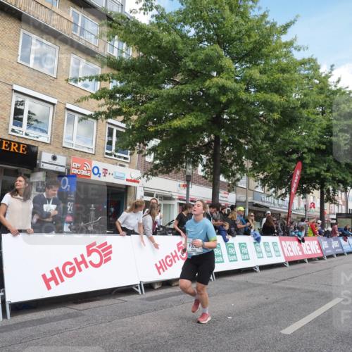 15.09.2024 - PSD Bank Halbmarathon Miley Keyser http://msf.ph/oto/7071047 15.09.2024 12:24:24 Ziel 1765, 1997, 2081, 2527, 3008, 3256, 3339, 3371, 3452, 3543 meine-sportfotos.de