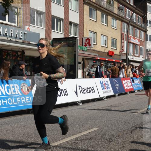 15.09.2024 - PSD Bank Halbmarathon Michael Strokosch http://msf.ph/oto/7071063 15.09.2024 12:09:51 Ziel 1694, 1820, 2053, 2531, 2788, 2993, 3117, 3532 meine-sportfotos.de
