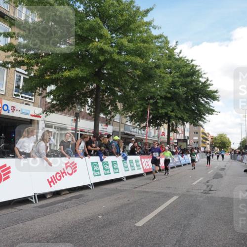 15.09.2024 - PSD Bank Halbmarathon Miley Keyser http://msf.ph/oto/7071066 15.09.2024 12:24:28 Ziel 988, 1765, 1997, 2081, 3008, 3218, 3256, 3339, 3371 meine-sportfotos.de