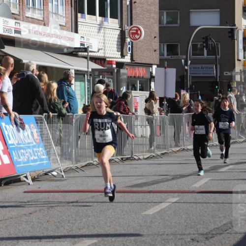 15.09.2024 - PSD Bank Halbmarathon Michael Strokosch http://msf.ph/oto/7071071 15.09.2024 10:27:37 Ziel 8, 37, 73, 101, 103, 122, 125, 159, 204, 249, 296 meine-sportfotos.de