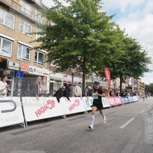 15.09.2024 - PSD Bank Halbmarathon Miley Keyser http://msf.ph/oto/7071077 15.09.2024 11:24:17 Ziel 610, 644, 659, 677, 883, 891, 1014 meine-sportfotos.de