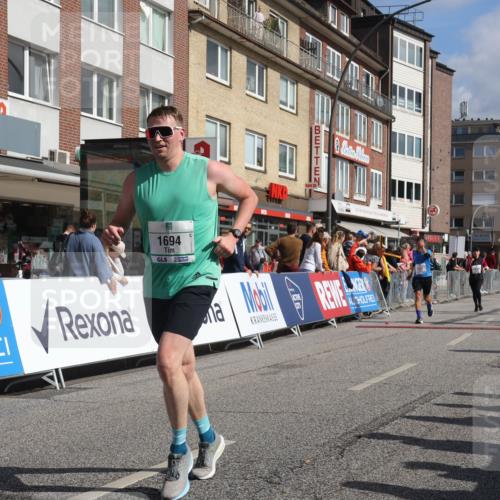 15.09.2024 - PSD Bank Halbmarathon Michael Strokosch http://msf.ph/oto/7071082 15.09.2024 12:09:53 Ziel 1694, 1820, 1864, 2053, 2531, 2788, 2993, 3117, 3532 meine-sportfotos.de
