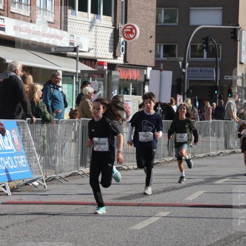 15.09.2024 - PSD Bank Halbmarathon Michael Strokosch http://msf.ph/oto/7071084 15.09.2024 10:27:39 Ziel 8, 27, 28, 37, 73, 101, 103, 108, 122, 125, 159, 204, 249, 296 meine-sportfotos.de