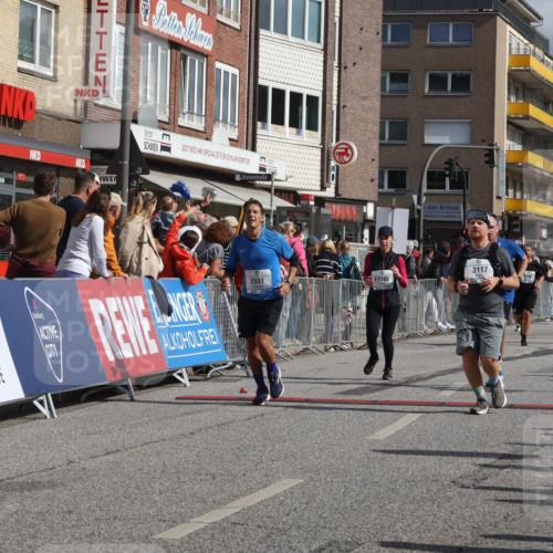 15.09.2024 - PSD Bank Halbmarathon Michael Strokosch http://msf.ph/oto/7071086 15.09.2024 12:09:54 Ziel 1694, 1820, 1864, 2053, 2531, 2788, 2993, 3117, 3532 meine-sportfotos.de