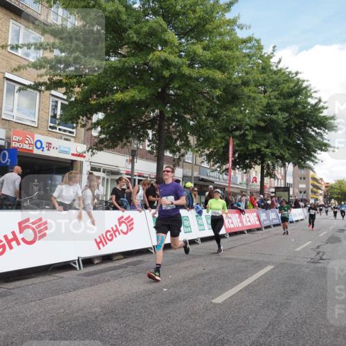 15.09.2024 - PSD Bank Halbmarathon Miley Keyser http://msf.ph/oto/7071102 15.09.2024 12:24:29 Ziel 988, 1765, 1997, 2081, 3008, 3218, 3256, 3339, 3371 meine-sportfotos.de