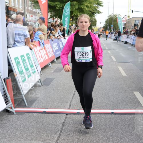 15.09.2024 - PSD Bank Halbmarathon Strokosch-Dieckow http://msf.ph/oto/7071118 15.09.2024 12:23:16 Ziel 2394, 2999, 3219, 3361 meine-sportfotos.de