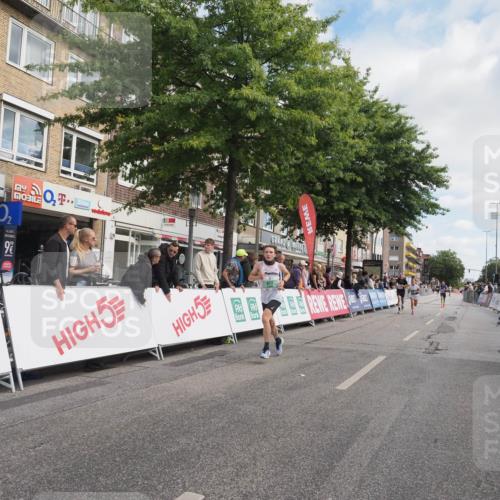 15.09.2024 - PSD Bank Halbmarathon Miley Keyser http://msf.ph/oto/7071124 15.09.2024 11:24:24 Ziel 578, 610, 644, 677, 883, 1014, 1015 meine-sportfotos.de