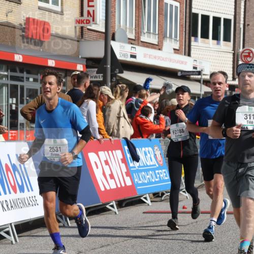 15.09.2024 - PSD Bank Halbmarathon Michael Strokosch http://msf.ph/oto/7071125 15.09.2024 12:09:56 Ziel 1639, 1694, 1820, 1864, 1998, 2053, 2308, 2531, 2788, 2993, 3117, 3532 meine-sportfotos.de
