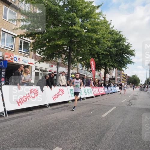 15.09.2024 - PSD Bank Halbmarathon Miley Keyser http://msf.ph/oto/7071128 15.09.2024 11:24:24 Ziel 578, 610, 644, 677, 883, 1014, 1015 meine-sportfotos.de