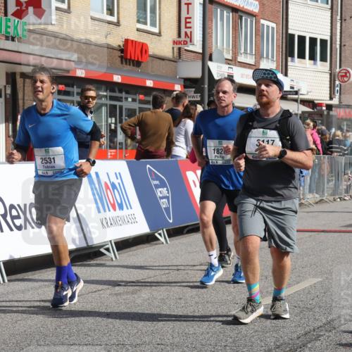 15.09.2024 - PSD Bank Halbmarathon Michael Strokosch http://msf.ph/oto/7071141 15.09.2024 12:09:57 Ziel 1639, 1694, 1820, 1864, 1998, 2196, 2308, 2531, 2788, 2937, 2993, 3117, 3187, 3532 meine-sportfotos.de