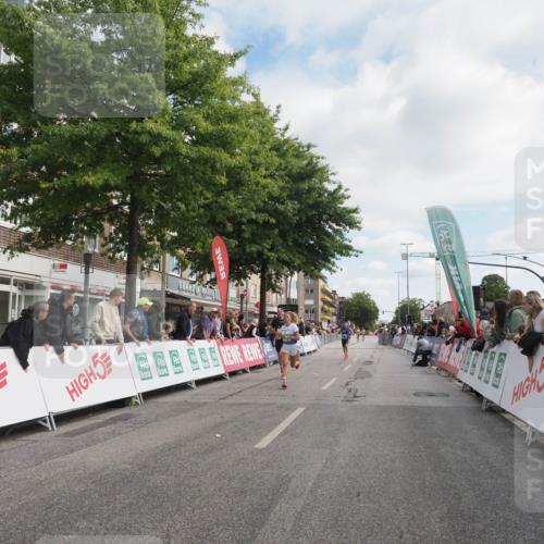 15.09.2024 - PSD Bank Halbmarathon Miley Keyser http://msf.ph/oto/7071151 15.09.2024 11:24:26 Ziel 578, 644, 677, 680, 883, 1014, 1015 meine-sportfotos.de