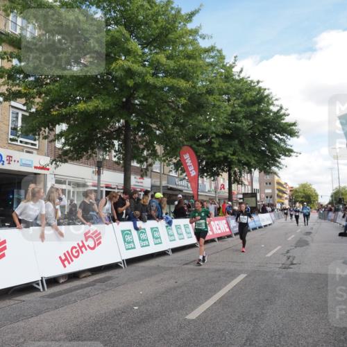 15.09.2024 - PSD Bank Halbmarathon Miley Keyser http://msf.ph/oto/7071159 15.09.2024 12:24:32 Ziel 988, 1765, 2081, 2102, 3063, 3218, 3256, 3339, 3371 meine-sportfotos.de