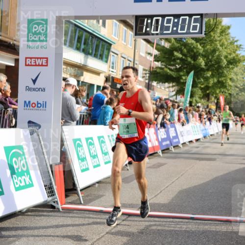 15.09.2024 - PSD Bank Halbmarathon Strokosch-Dieckow http://msf.ph/oto/7071167 15.09.2024 11:09:57 Ziel 480, 504, 531 meine-sportfotos.de
