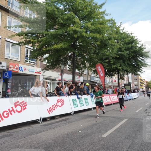 15.09.2024 - PSD Bank Halbmarathon Miley Keyser http://msf.ph/oto/7071172 15.09.2024 12:24:32 Ziel 988, 1765, 2081, 2102, 3063, 3218, 3256, 3339, 3371 meine-sportfotos.de