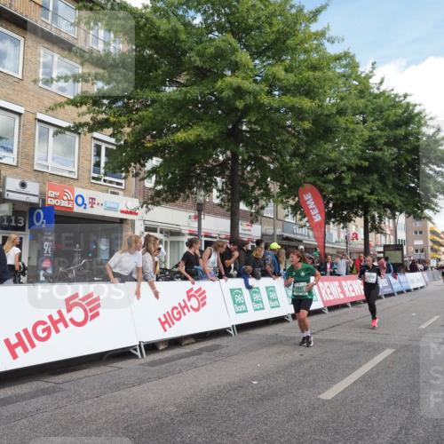 15.09.2024 - PSD Bank Halbmarathon Miley Keyser http://msf.ph/oto/7071176 15.09.2024 12:24:32 Ziel 988, 1765, 2081, 2102, 3063, 3218, 3256, 3339, 3371 meine-sportfotos.de