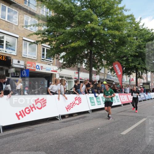 15.09.2024 - PSD Bank Halbmarathon Miley Keyser http://msf.ph/oto/7071184 15.09.2024 12:24:33 Ziel 988, 1765, 2081, 2102, 3063, 3218, 3256, 3339, 3371 meine-sportfotos.de