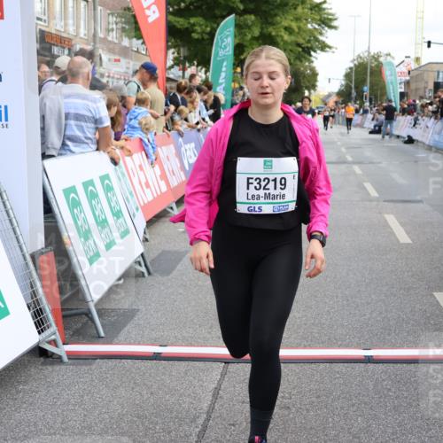 15.09.2024 - PSD Bank Halbmarathon Strokosch-Dieckow http://msf.ph/oto/7071185 15.09.2024 12:23:16 Ziel 2394, 2999, 3219, 3361 meine-sportfotos.de