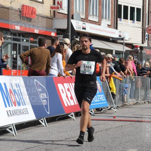 15.09.2024 - PSD Bank Halbmarathon Michael Strokosch http://msf.ph/oto/7071186 15.09.2024 12:10:00 Ziel 1639, 1694, 1820, 1864, 1993, 1998, 2170, 2196, 2308, 2531, 2788, 2937, 2993, 3117, 3144, 3187 meine-sportfotos.de