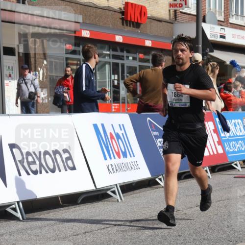 15.09.2024 - PSD Bank Halbmarathon Michael Strokosch http://msf.ph/oto/7071191 15.09.2024 12:10:01 Ziel 1639, 1694, 1820, 1864, 1993, 1998, 2170, 2196, 2308, 2531, 2788, 2915, 2937, 2993, 3117, 3144, 3187 meine-sportfotos.de