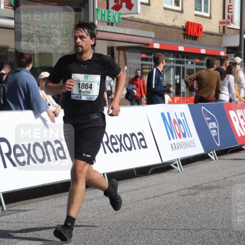 15.09.2024 - PSD Bank Halbmarathon Michael Strokosch http://msf.ph/oto/7071205 15.09.2024 12:10:02 Ziel 1639, 1694, 1820, 1864, 1993, 1998, 2170, 2196, 2308, 2531, 2788, 2915, 2937, 2993, 3117, 3144, 3187 meine-sportfotos.de