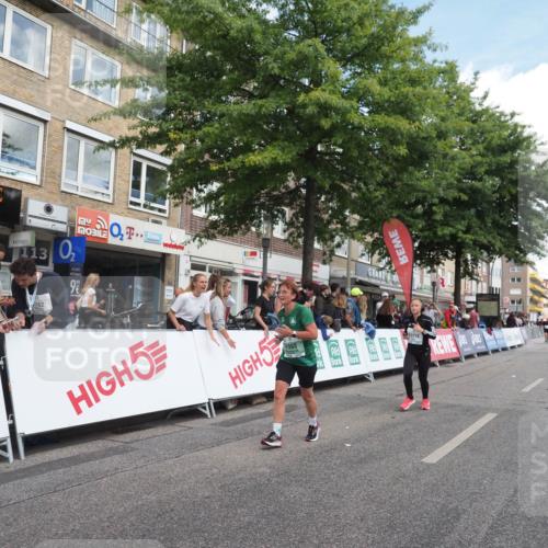 15.09.2024 - PSD Bank Halbmarathon Miley Keyser http://msf.ph/oto/7071213 15.09.2024 12:24:33 Ziel 988, 1765, 2081, 2102, 3063, 3218, 3256, 3339, 3371 meine-sportfotos.de