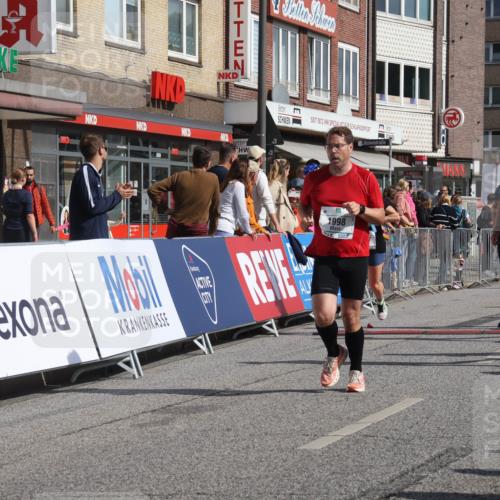 15.09.2024 - PSD Bank Halbmarathon Michael Strokosch http://msf.ph/oto/7071221 15.09.2024 12:10:03 Ziel 1639, 1694, 1820, 1864, 1993, 1998, 2170, 2196, 2308, 2531, 2546, 2547, 2788, 2915, 2937, 3117, 3144, 3187 meine-sportfotos.de