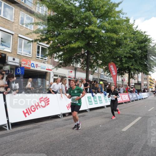 15.09.2024 - PSD Bank Halbmarathon Miley Keyser http://msf.ph/oto/7071222 15.09.2024 12:24:34 Ziel 988, 1765, 2081, 2102, 3063, 3218, 3256, 3339, 3371 meine-sportfotos.de