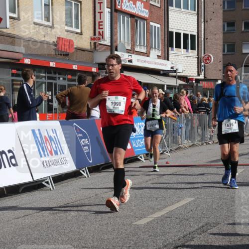 15.09.2024 - PSD Bank Halbmarathon Michael Strokosch http://msf.ph/oto/7071230 15.09.2024 12:10:03 Ziel 1639, 1694, 1820, 1864, 1993, 1998, 2170, 2196, 2308, 2531, 2546, 2547, 2788, 2915, 2937, 3117, 3144, 3187 meine-sportfotos.de