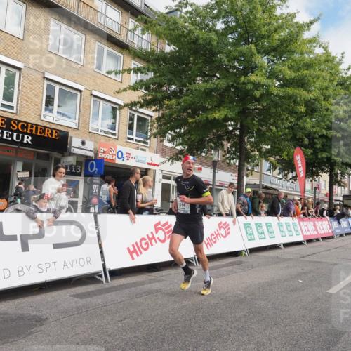 15.09.2024 - PSD Bank Halbmarathon Miley Keyser http://msf.ph/oto/7071231 15.09.2024 11:24:29 Ziel 578, 644, 677, 680, 883, 1014, 1015 meine-sportfotos.de