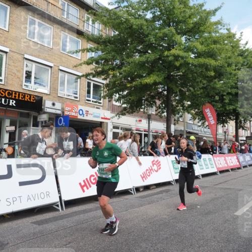 15.09.2024 - PSD Bank Halbmarathon Miley Keyser http://msf.ph/oto/7071245 15.09.2024 12:24:34 Ziel 988, 1765, 2081, 2102, 3063, 3218, 3256, 3339, 3371 meine-sportfotos.de