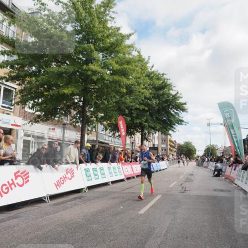 15.09.2024 - PSD Bank Halbmarathon Miley Keyser http://msf.ph/oto/7071247 15.09.2024 11:24:30 Ziel 578, 644, 677, 680, 883, 1014, 1015 meine-sportfotos.de