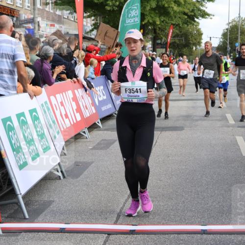15.09.2024 - PSD Bank Halbmarathon Strokosch-Dieckow http://msf.ph/oto/7071284 15.09.2024 12:32:01 Ziel 1866, 2068, 2192, 2352, 2358, 2423, 2887, 3356, 3541 meine-sportfotos.de