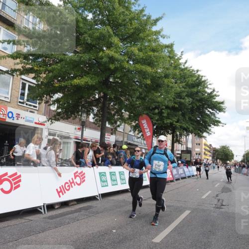 15.09.2024 - PSD Bank Halbmarathon Miley Keyser http://msf.ph/oto/7071297 15.09.2024 12:24:40 Ziel 988, 2102, 2272, 3063, 3218, 3240, 3469 meine-sportfotos.de