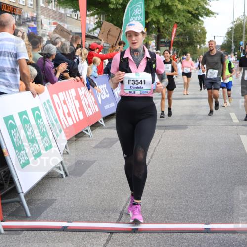 15.09.2024 - PSD Bank Halbmarathon Strokosch-Dieckow http://msf.ph/oto/7071308 15.09.2024 12:32:01 Ziel 1866, 2068, 2192, 2352, 2358, 2423, 2887, 3356, 3541 meine-sportfotos.de