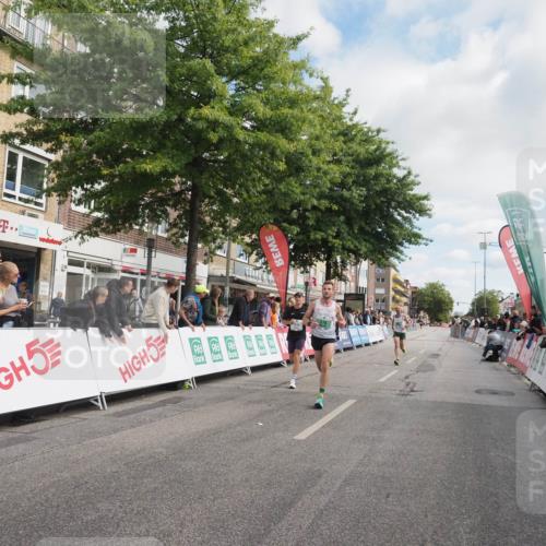15.09.2024 - PSD Bank Halbmarathon Miley Keyser http://msf.ph/oto/7071314 15.09.2024 11:24:37 Ziel 578, 644, 680, 1014, 1015 meine-sportfotos.de