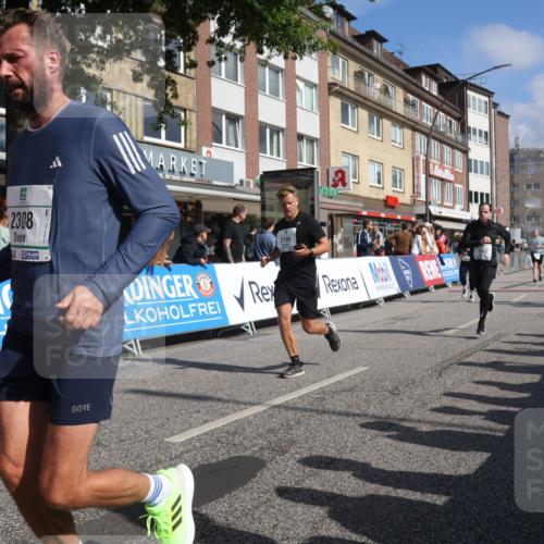 15.09.2024 - PSD Bank Halbmarathon Michael Strokosch http://msf.ph/oto/7071315 15.09.2024 12:10:07 Ziel 1639, 1820, 1864, 1993, 1998, 2170, 2196, 2308, 2531, 2546, 2547, 2788, 2915, 2937, 3117, 3144, 3187, 3538 meine-sportfotos.de