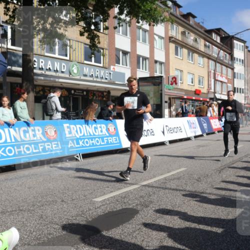 15.09.2024 - PSD Bank Halbmarathon Michael Strokosch http://msf.ph/oto/7071321 15.09.2024 12:10:08 Ziel 1211, 1639, 1820, 1864, 1881, 1993, 1998, 2170, 2196, 2308, 2531, 2546, 2547, 2788, 2877, 2915, 2937, 3144, 3187, 3538 meine-sportfotos.de