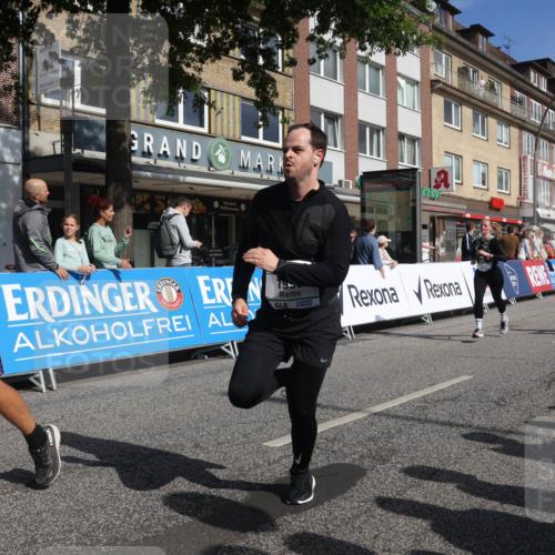 15.09.2024 - PSD Bank Halbmarathon Michael Strokosch http://msf.ph/oto/7071335 15.09.2024 12:10:09 Ziel 1211, 1639, 1820, 1864, 1881, 1993, 1998, 2170, 2196, 2308, 2546, 2547, 2788, 2877, 2915, 2937, 3144, 3187, 3538 meine-sportfotos.de