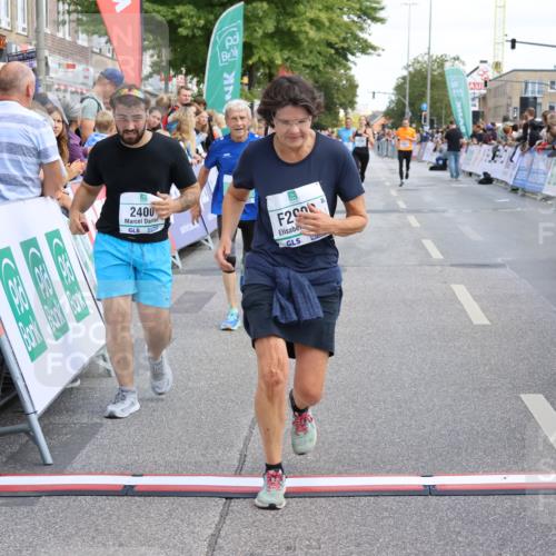 15.09.2024 - PSD Bank Halbmarathon Strokosch-Dieckow http://msf.ph/oto/7071347 15.09.2024 12:23:24 Ziel 803, 2394, 2400, 2933, 2999, 3219, 3320 meine-sportfotos.de